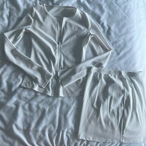 White long sleeve skirt set
